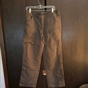 The North Face Women’s Utility hiking Dark Brown Cargo Pants